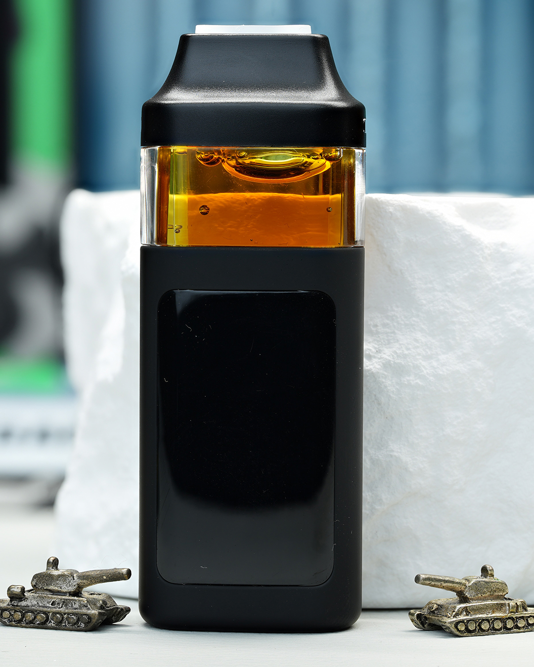 2000mg Purple Haze Nuke All-in-One vape with Super Silver Haze and GrandDaddy Purple lineage, grape haze flavor, floral gas, and daytime effects